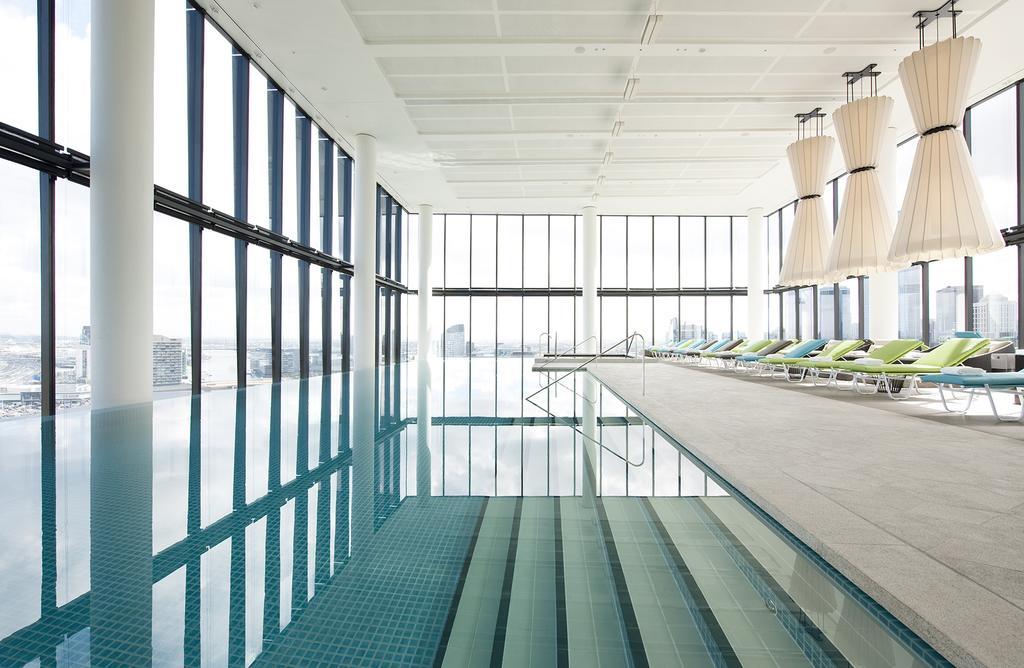Hotel Crown Metropol Melbourne Servizi foto The Sky Pool