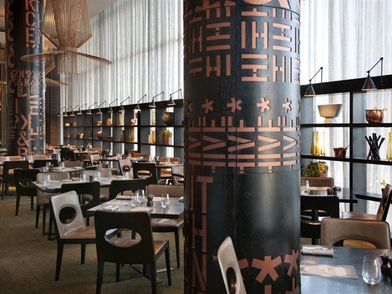 Hotel Crown Metropol Melbourne Esterno foto The interior of the restaurant