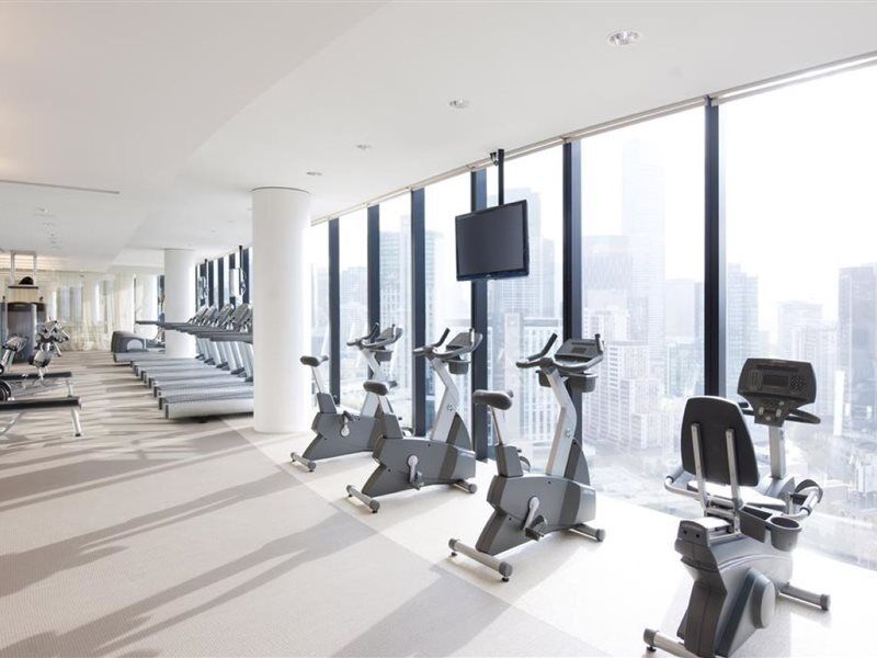 Hotel Crown Metropol Melbourne Esterno foto The gym at the hotel